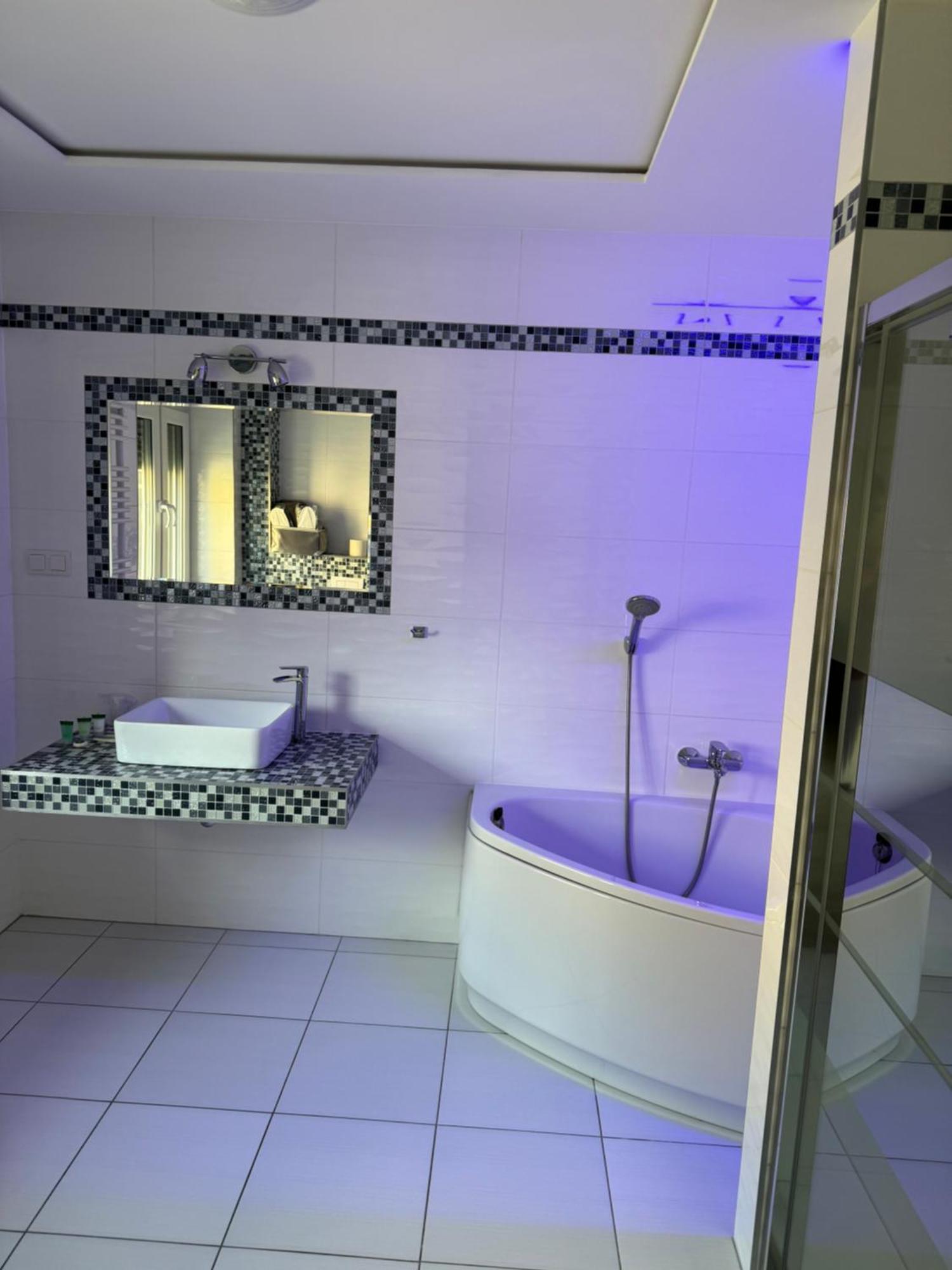 Aparthotel Euforia *